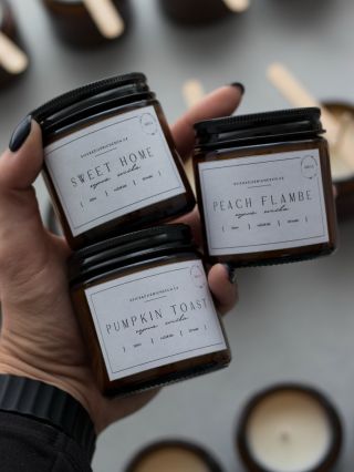 🍂 Podzimní trio, které nesmí chybět! 🍂 Peach Flambé 🍑 | Pumpkin Toast 🎃 | Sweet Home 🏡 Tři vůně, tři nálady, jeden cíl –...