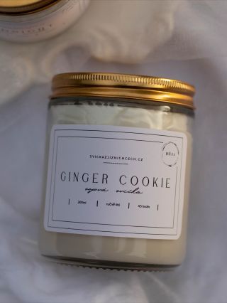 ✨ Vánoční šlehanky jsou zpět! ✨ Šlehané sójové svíčky vnesou do tvého domova tu pravou sváteční atmosféru. 🎁 Limitované...